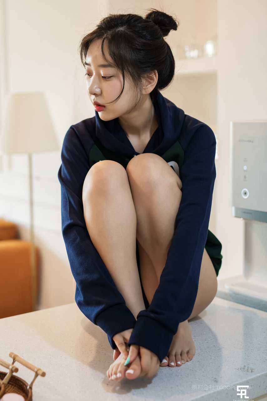 韩国三级美女明星申才恩真实自拍在线下载