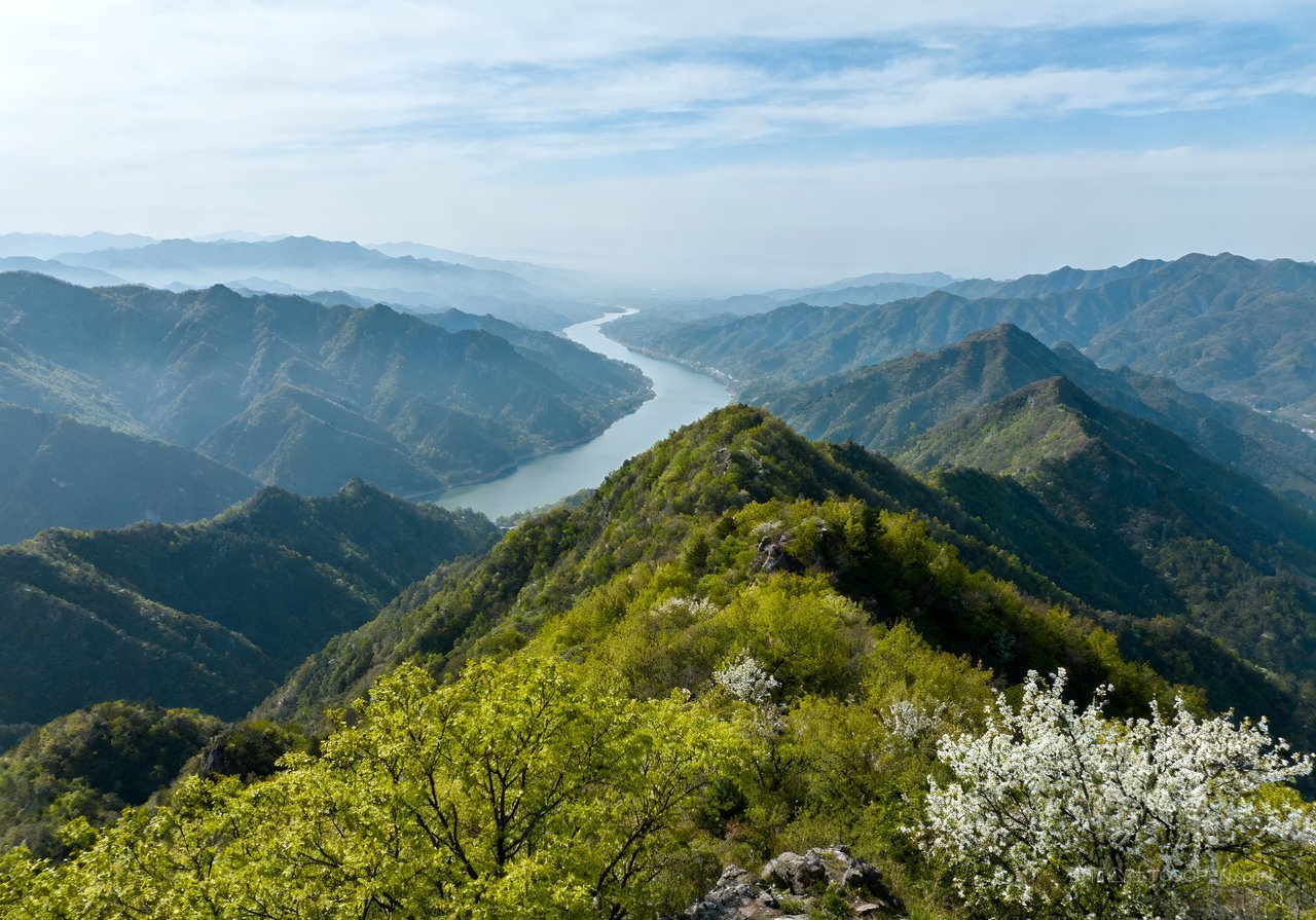 意境河流天空春意春天自然山峰唯美风景