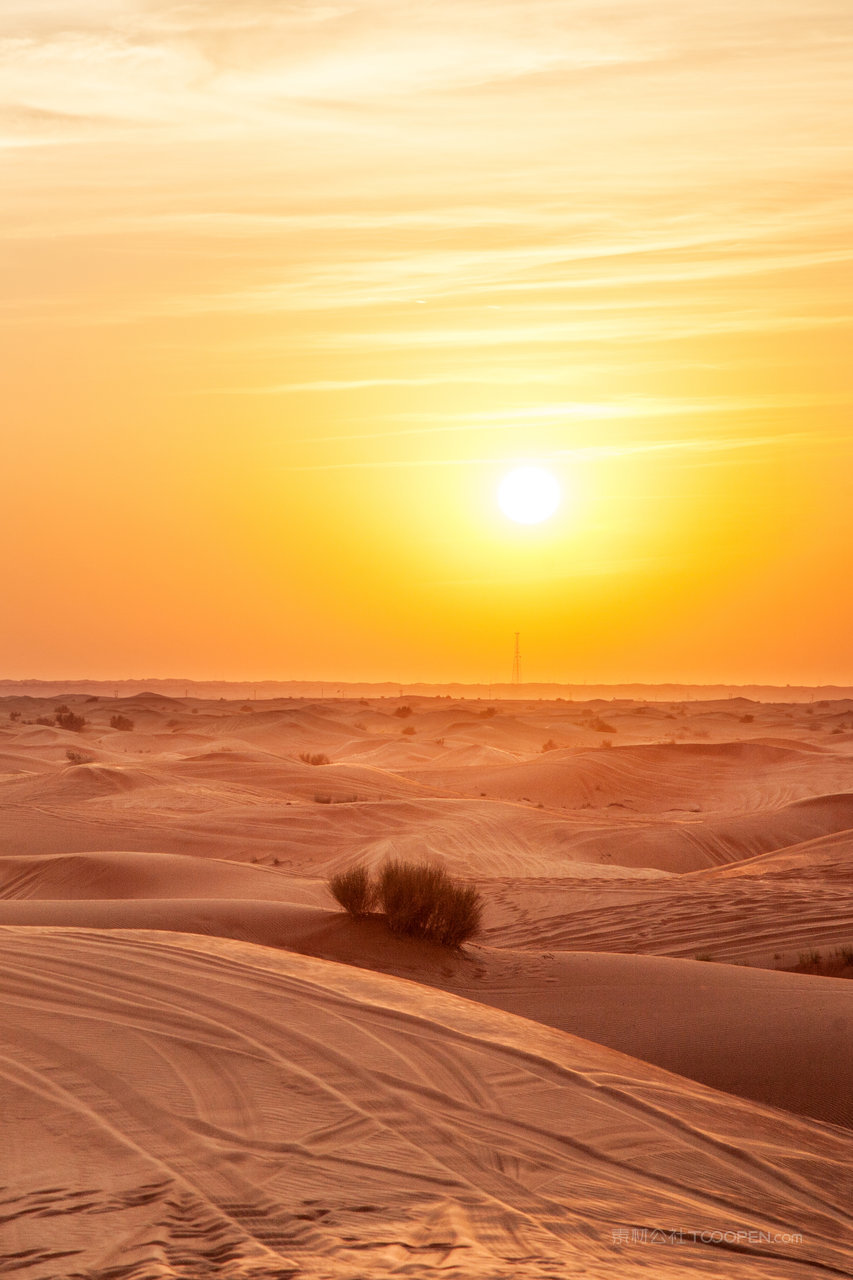沙漠高清风景画图片