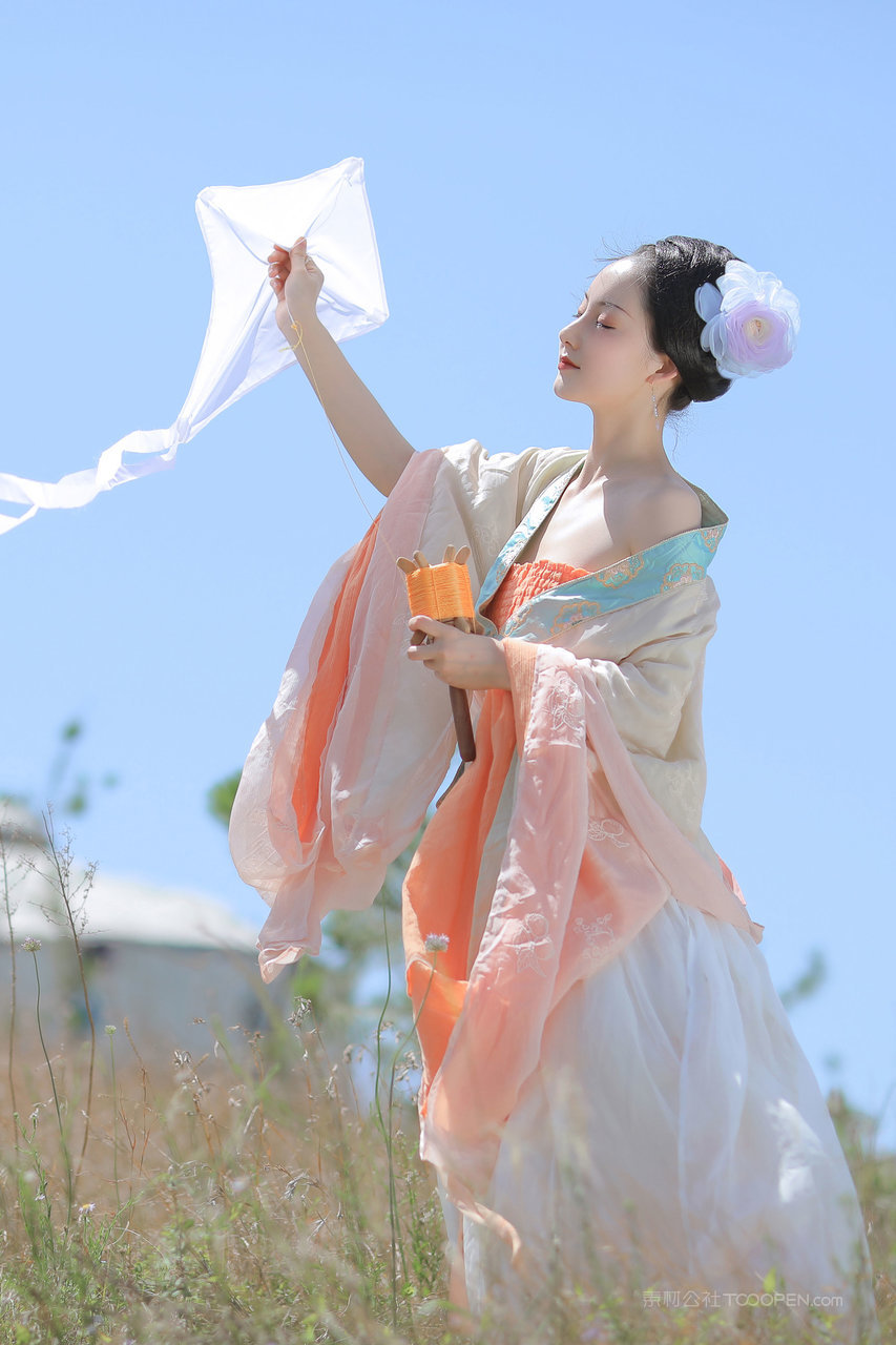 唯美古风女生壁纸图片