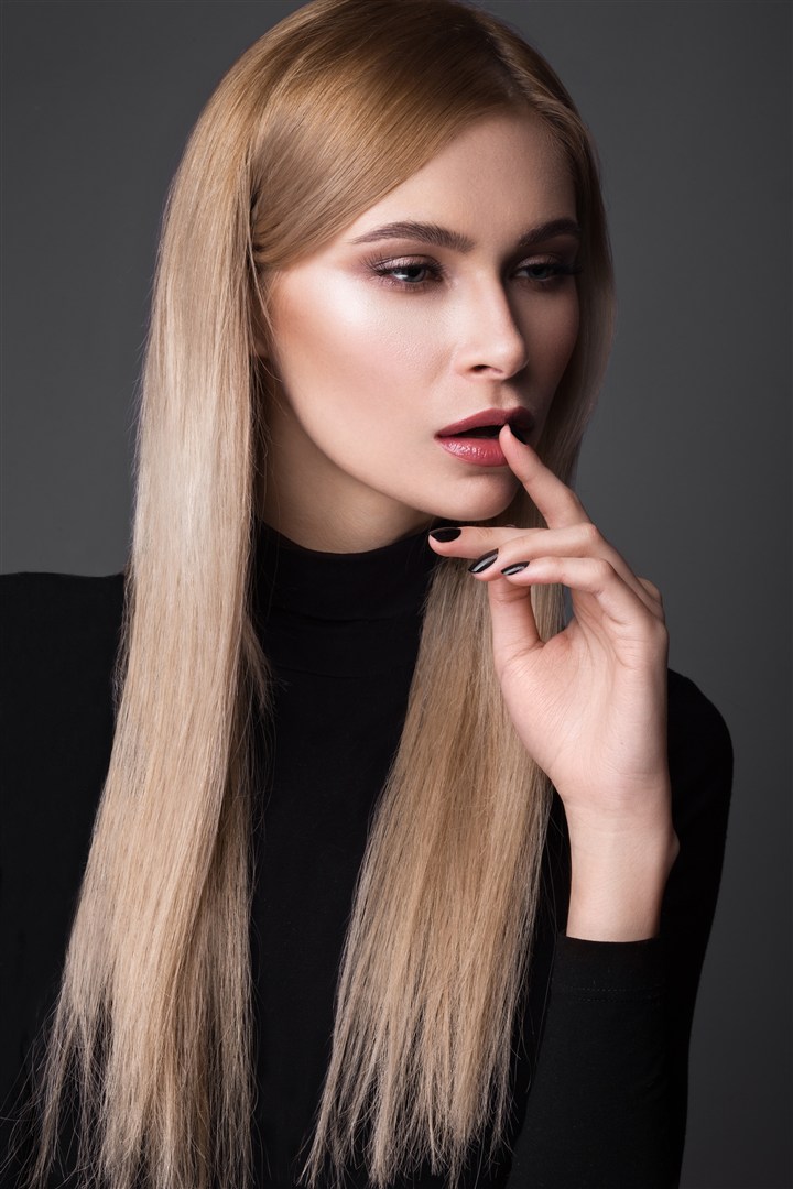 欧美金发美女图片