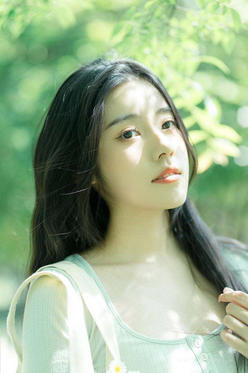 甜美素颜美女高清壁纸