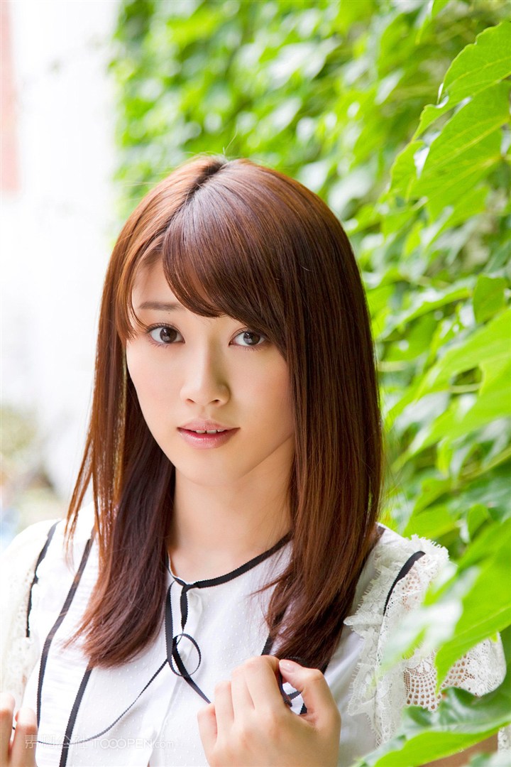 高清日本美女人体模特原干惠性感写真图片