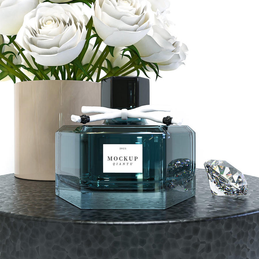 透明玻璃瓶香水样机设计