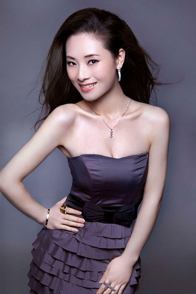 汤晓菲美女图片下载