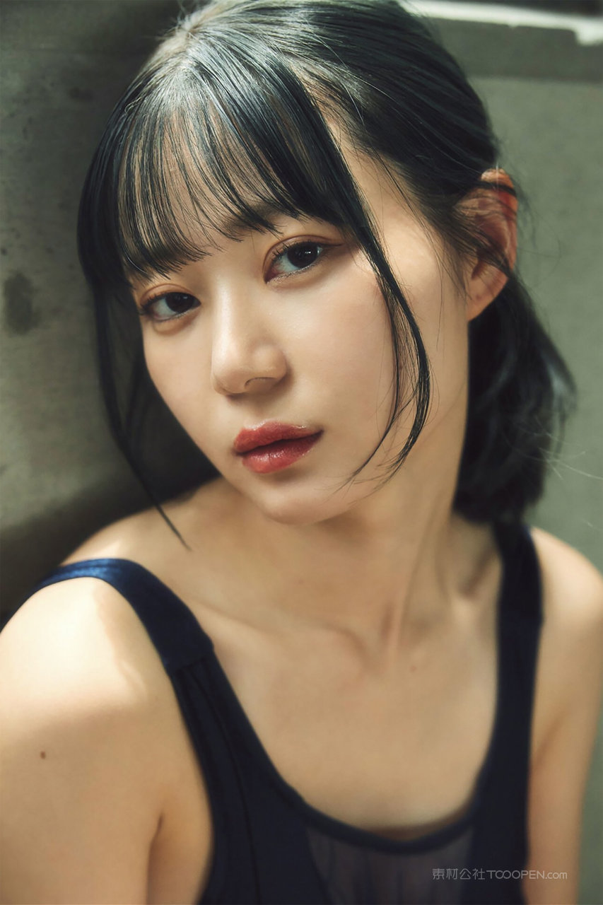 日本一区二区高清美女