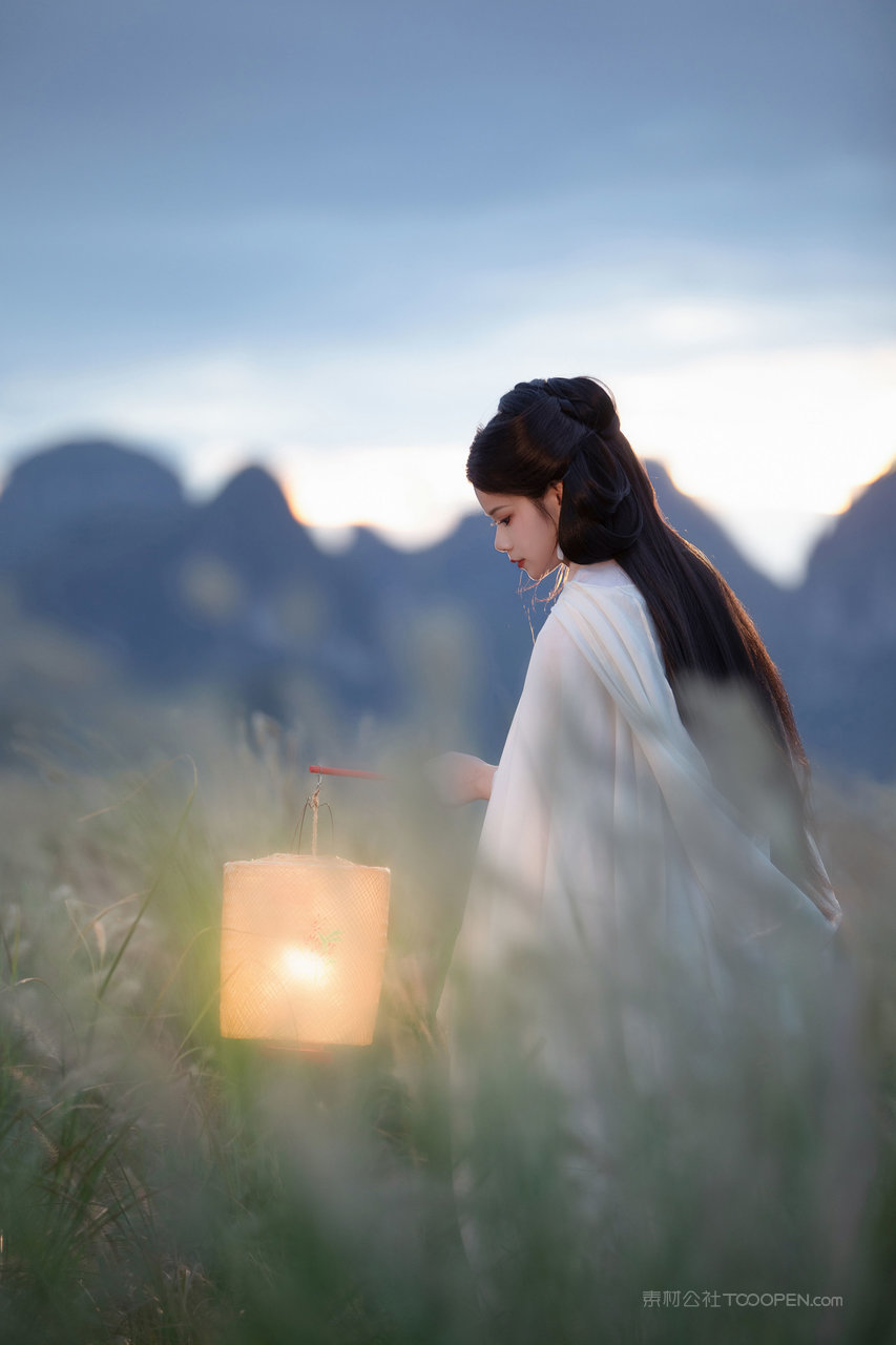 唯美古装美女艺术照