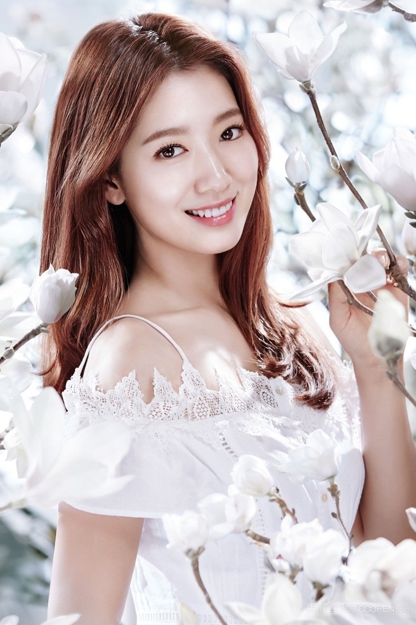 韩国极品美女朴信惠艺术写真图片