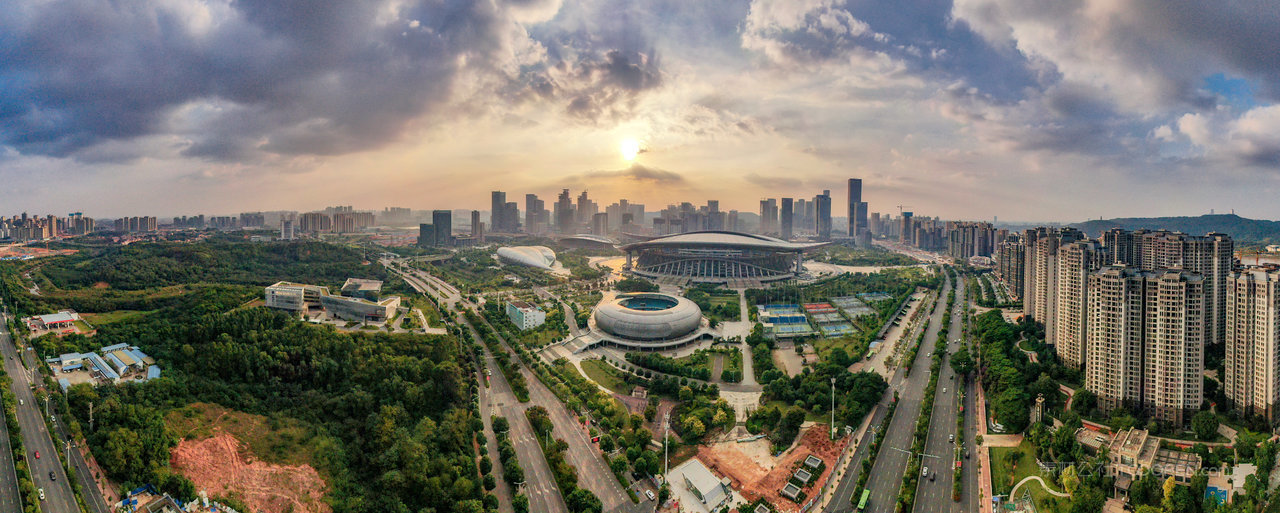 航拍江西南昌体育中心全景图