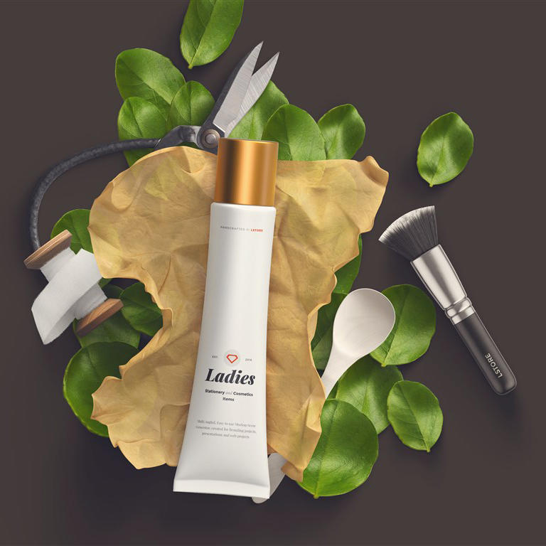 化妆品静物场景高清psd分层