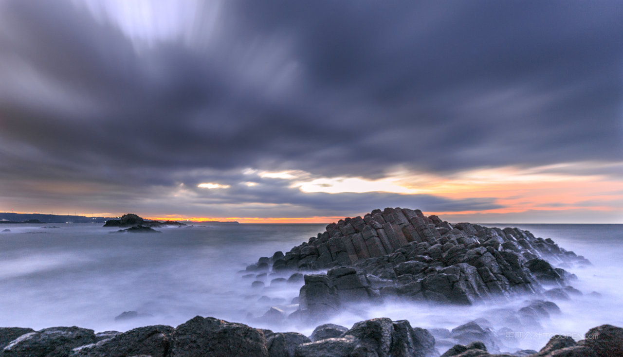漳洲火山口风景画图片