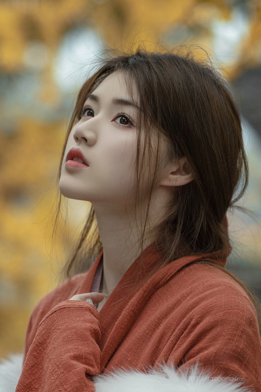 久久国产精品古装美女大学生个人艺术照