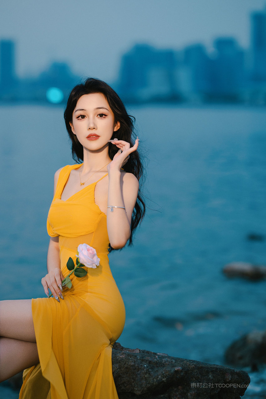 盘起头发的上海名媛图片