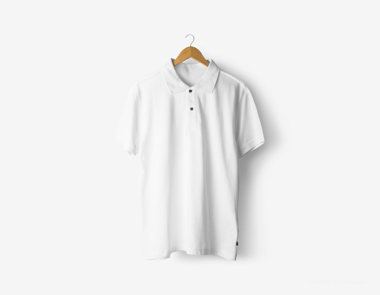 白色休闲t恤polo衫挂立样机