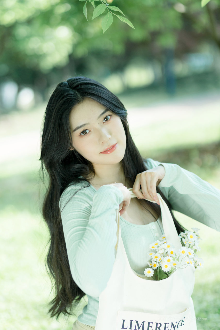 清纯女生头像ins高级质感