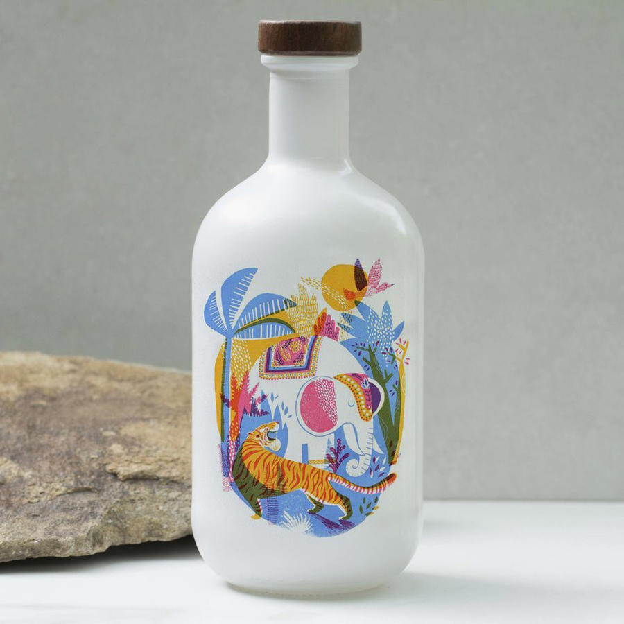 青花瓷瓶子样机