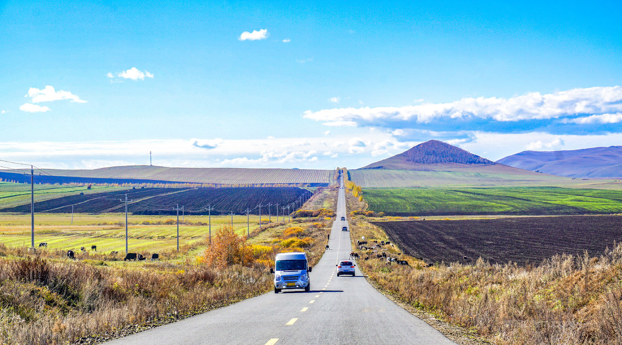 层次分明的呼伦贝尔边境公路