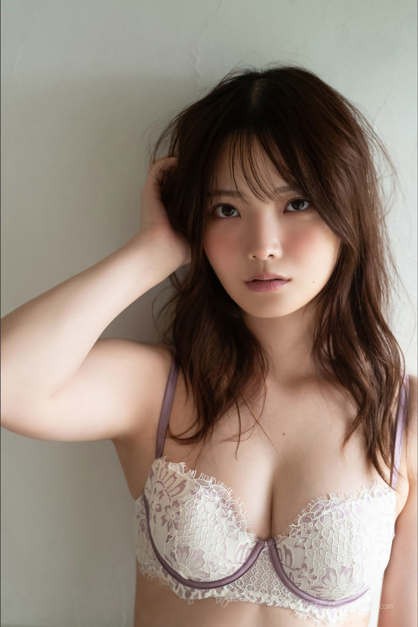 日本一区二区爆乳美女专区