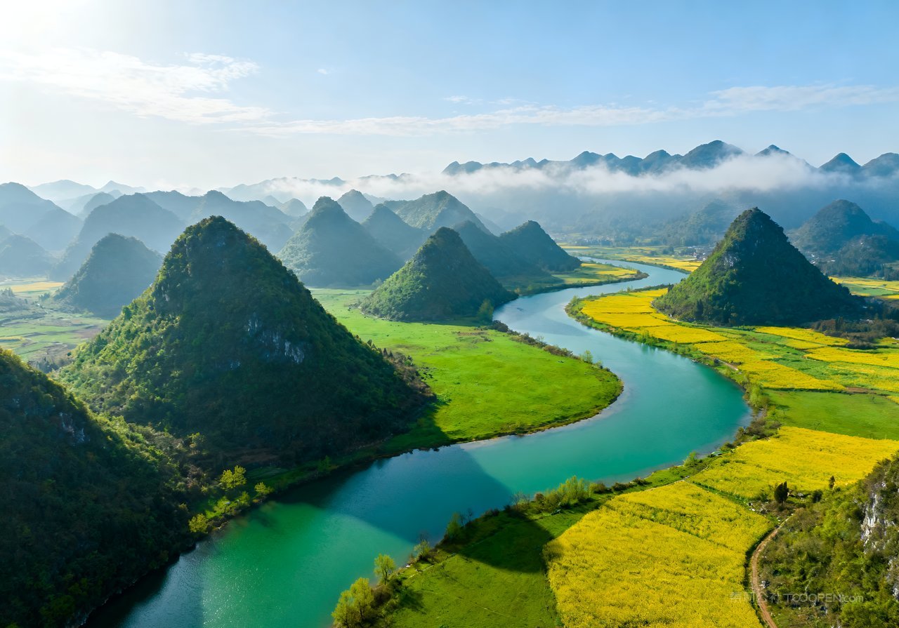 山峰天空风景河流意境春天春意唯美