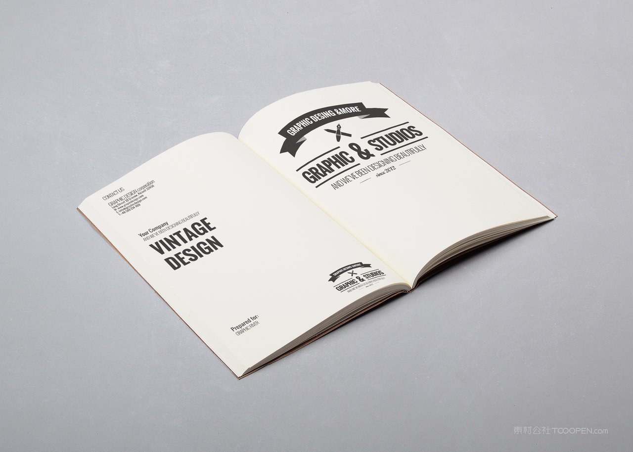 打开的书本杂志场景vi样机俯视图