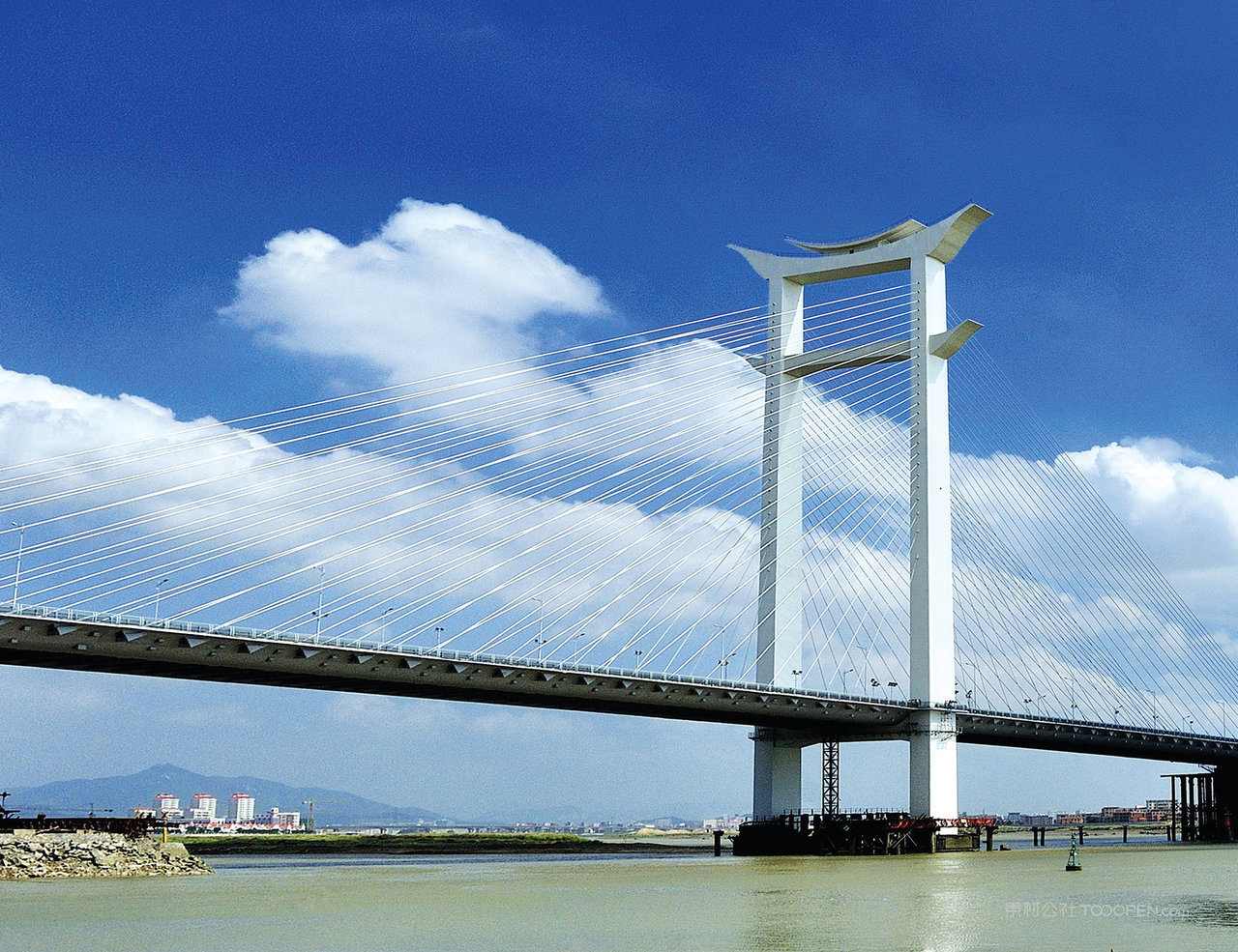 大桥风景画图片