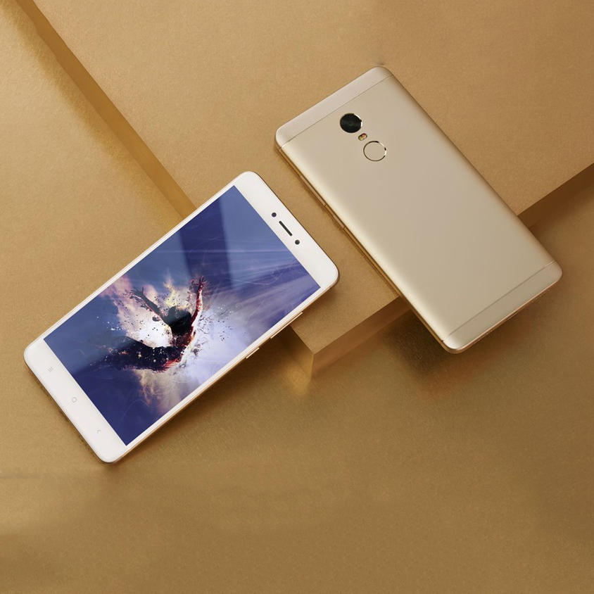 智能手机场景样机PSD