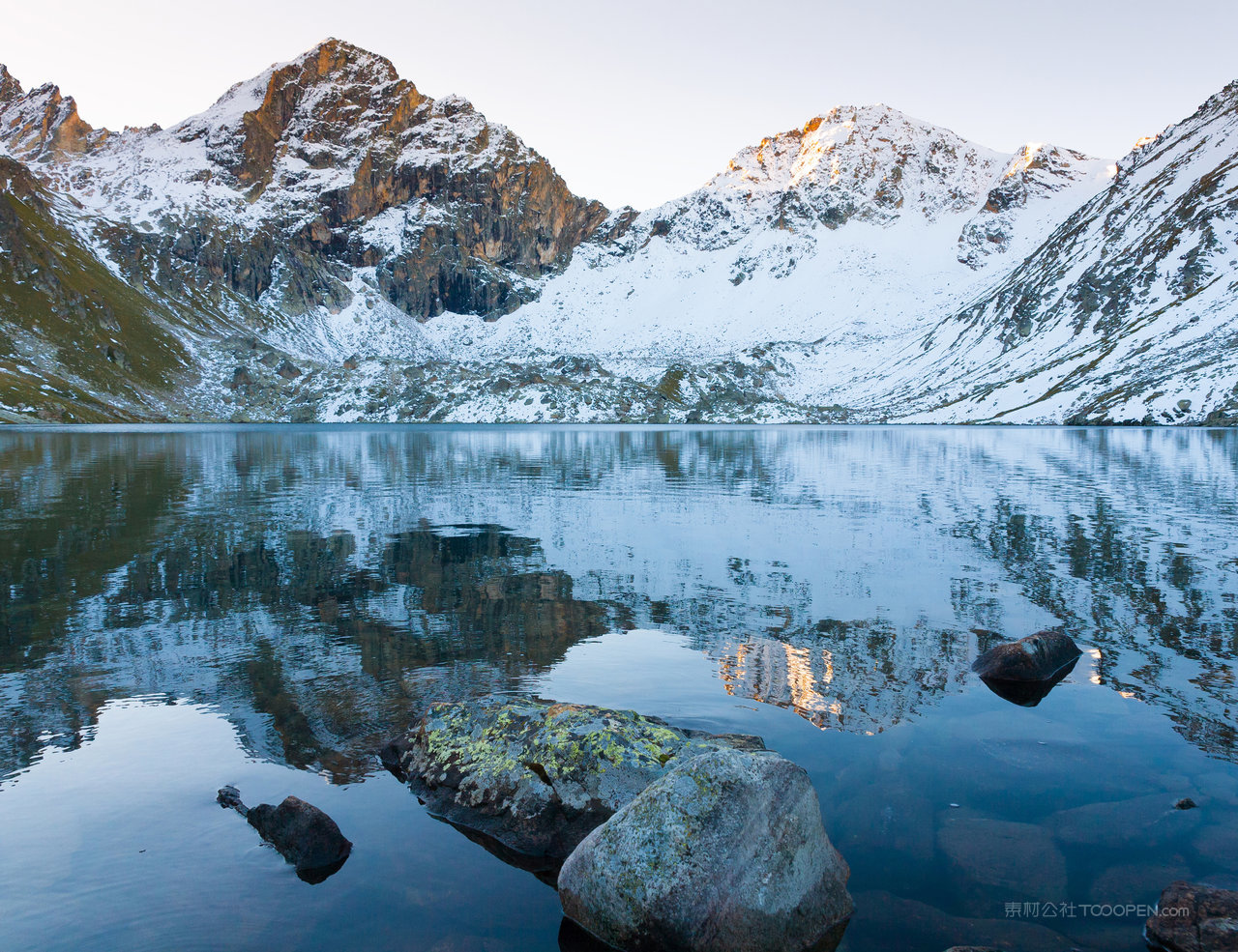 雪山雪景高清风景画图片