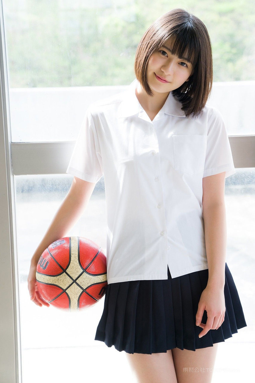 清纯日本美女高中生MM131素颜写真美图