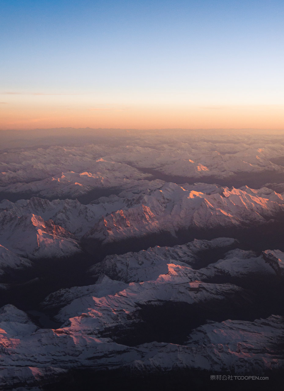 阿尔卑斯山脉摄影图片