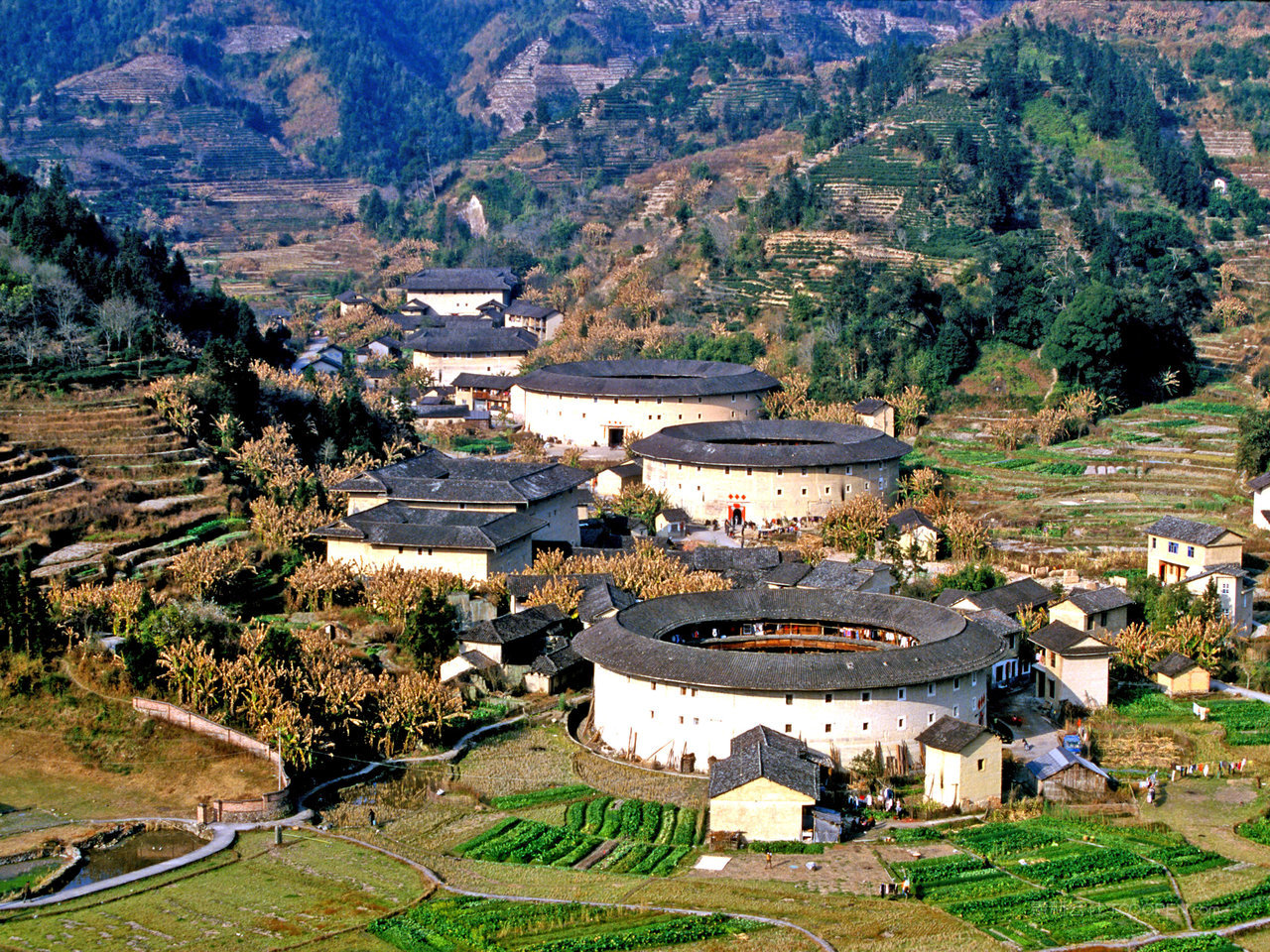 田螺坑风景画图片