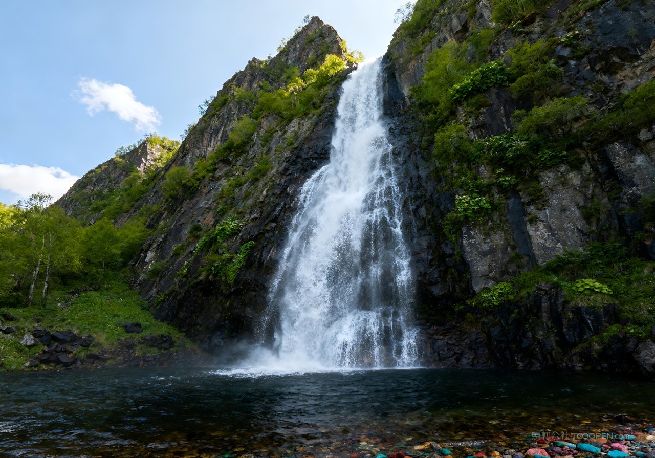 意境春意天空河流春天山峰自然风景