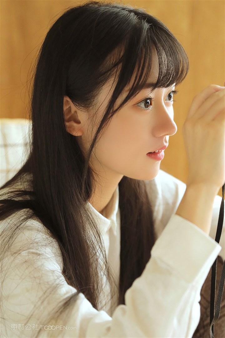 超清极品清纯美女侧脸写真