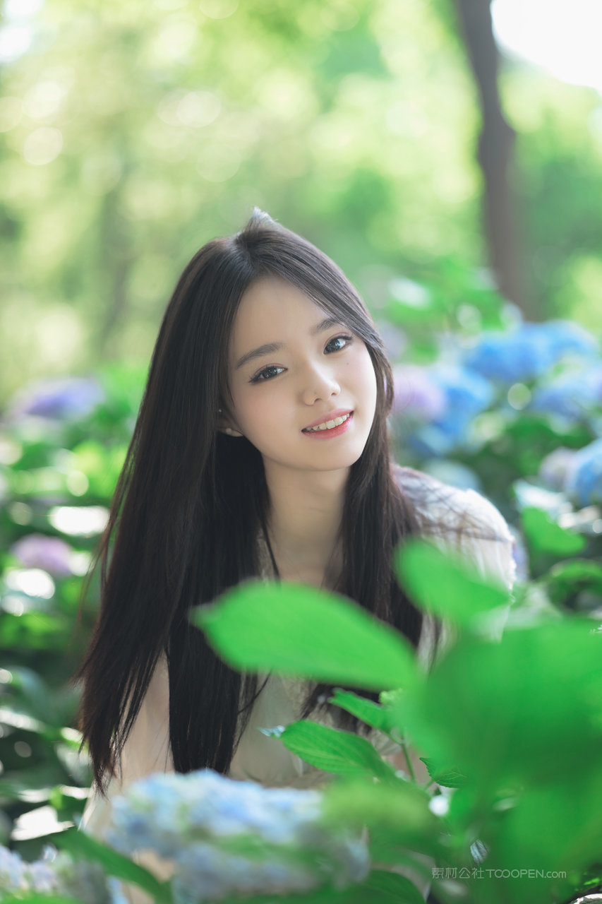 清纯可爱美女唯美壁纸图片