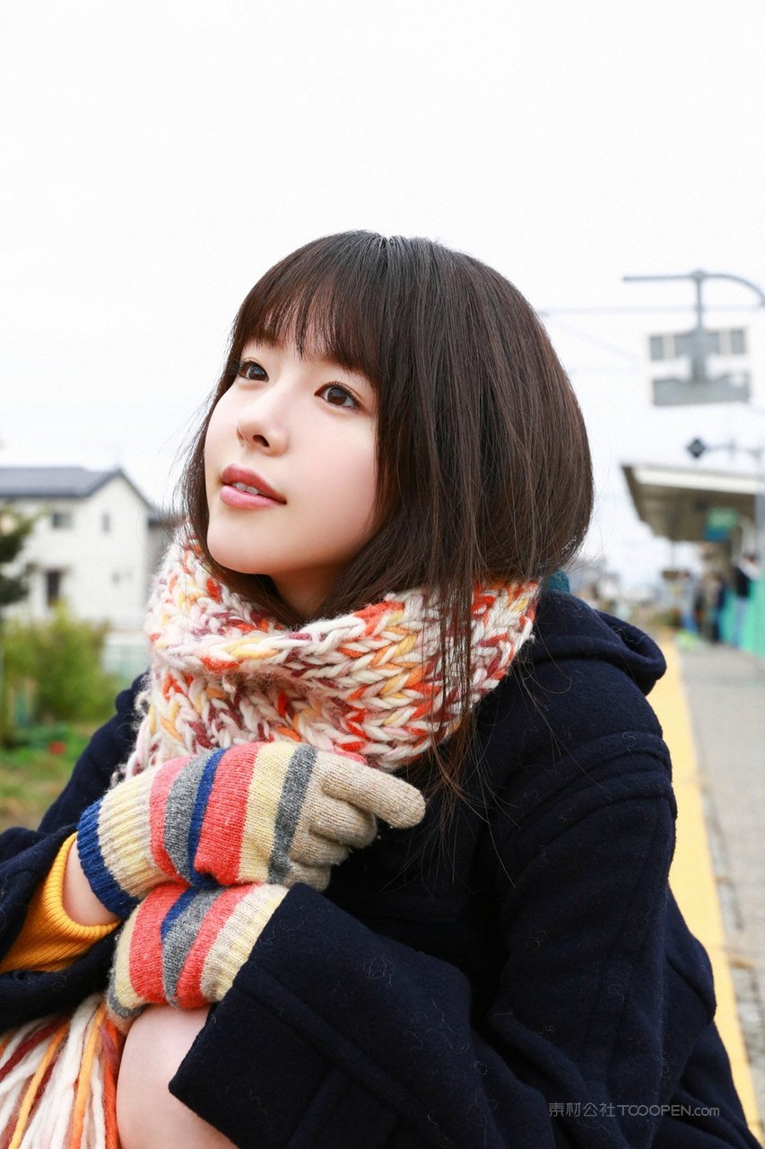 日本清纯女高中生高清壁纸图片