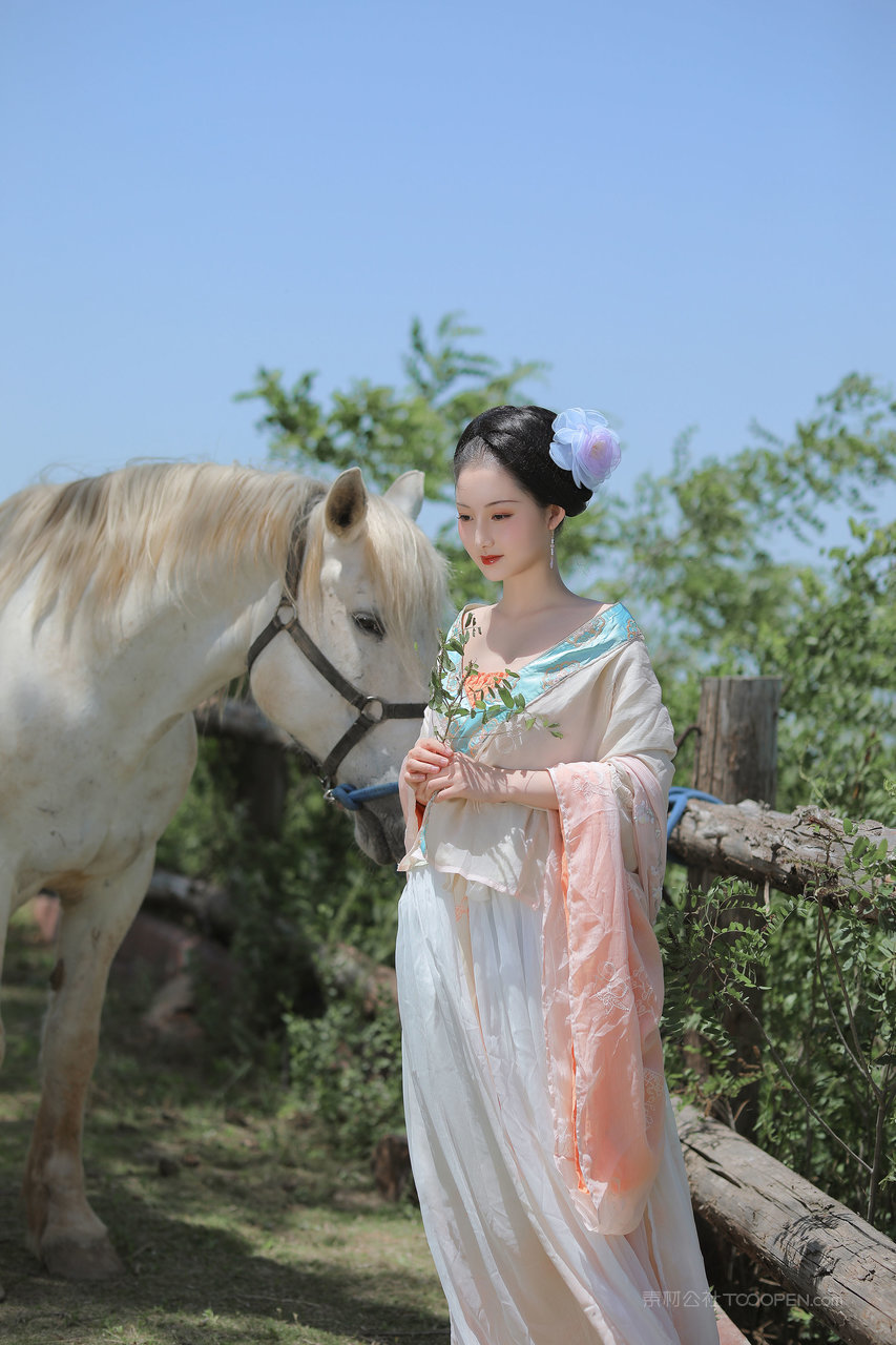 清纯古风美女高清图片