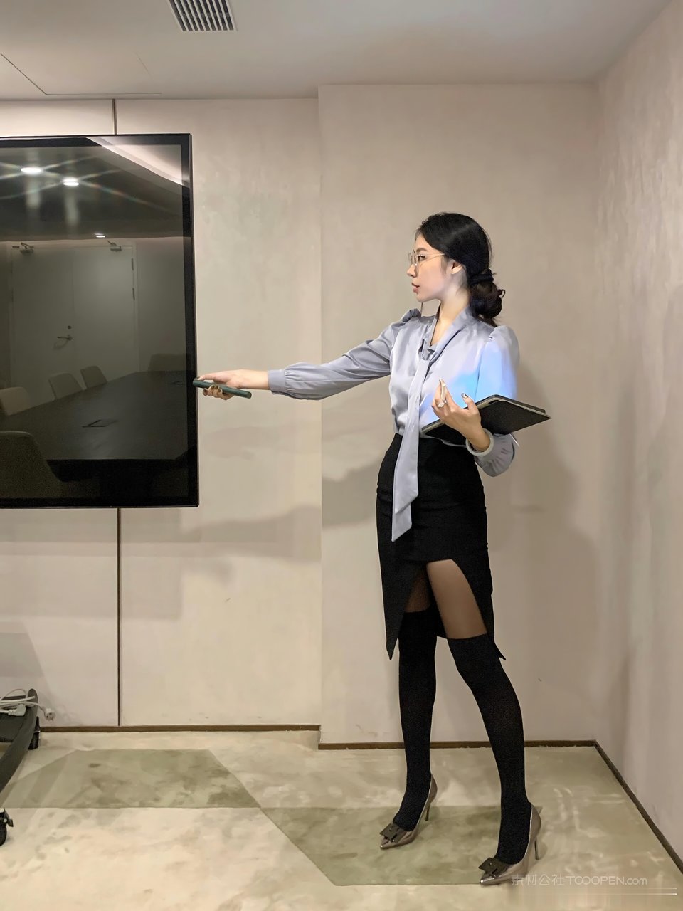 性感少女清纯多姿美腿丝袜女性女神长腿