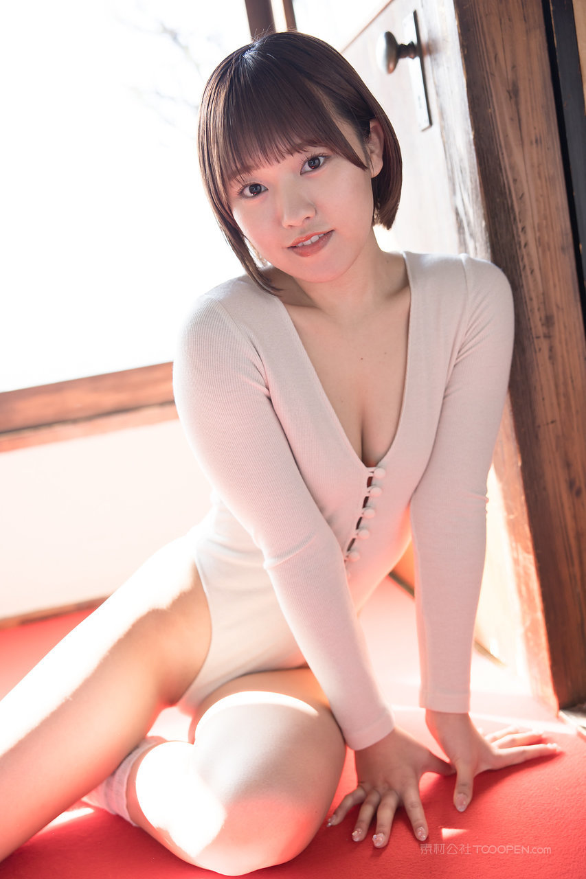 在线下载日本极品粉嫩美女福利资源