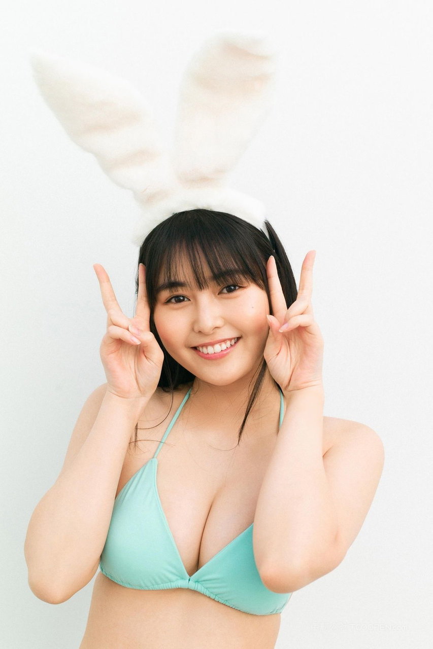 可爱日本女生兔女郎mm131开心写真摄影图片