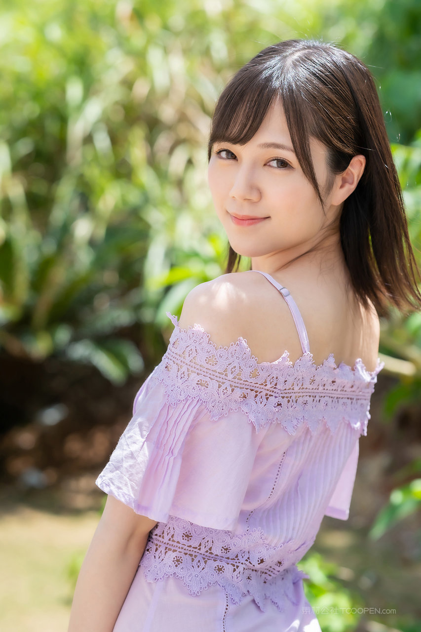 清纯日本伦理片AV美少女纯美艺术照摄影图片