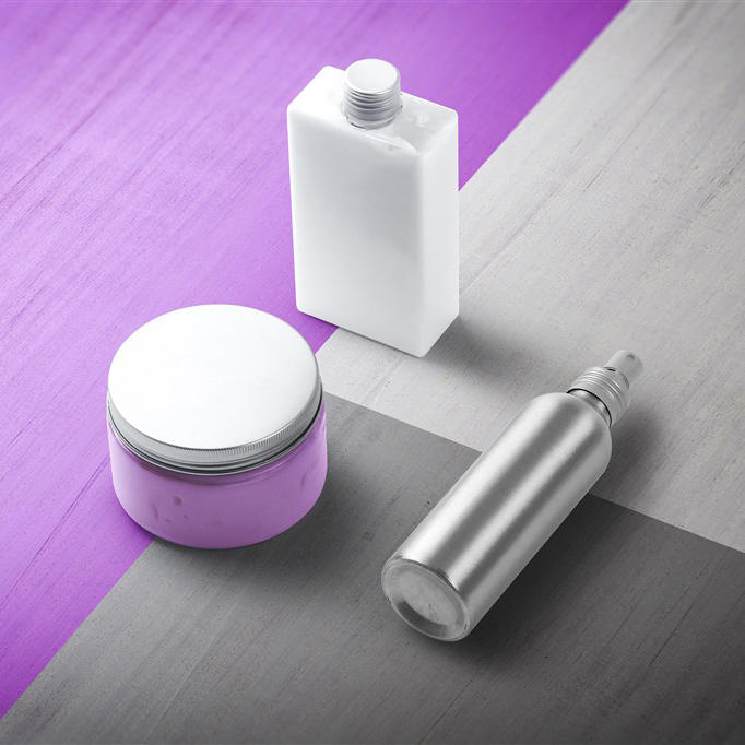 高端化妆品泵头瓶膏霜瓶包装VI样机