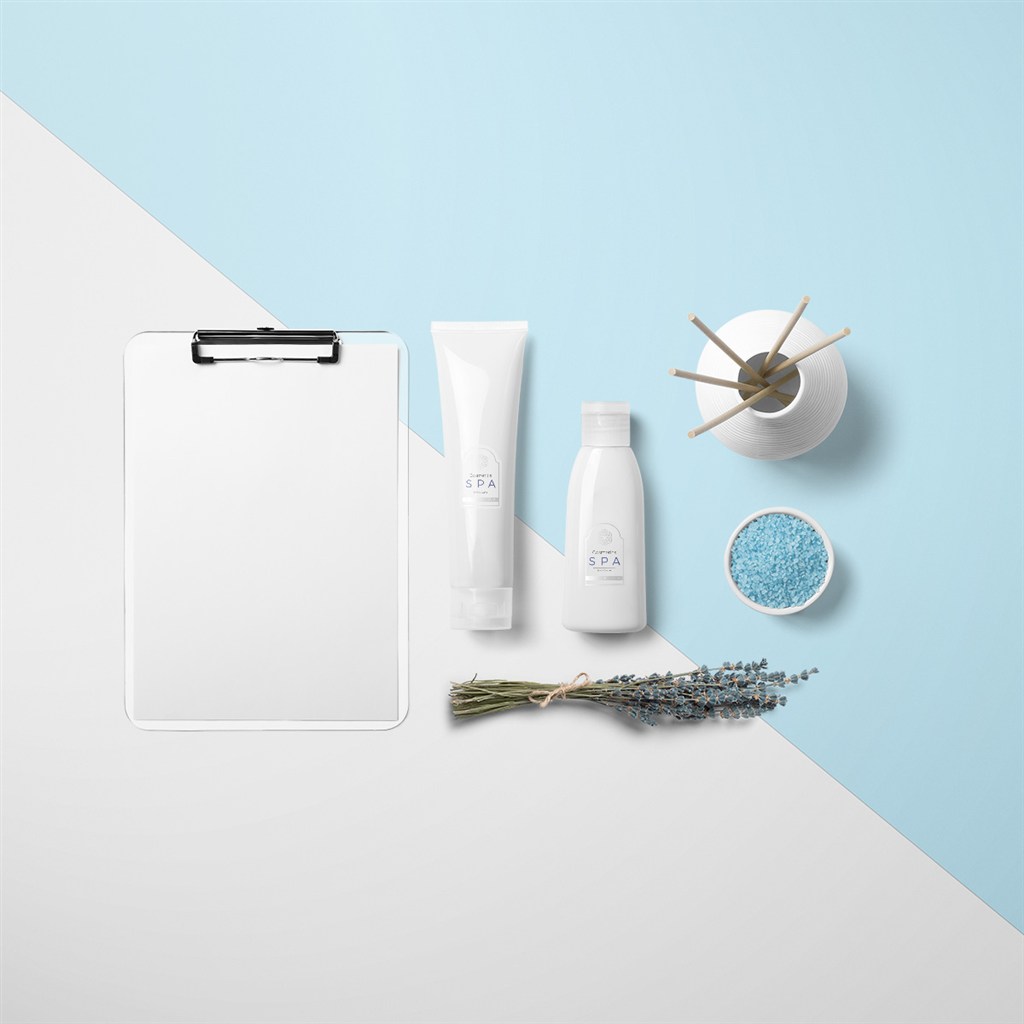 spa精油瓶子包装样机模板