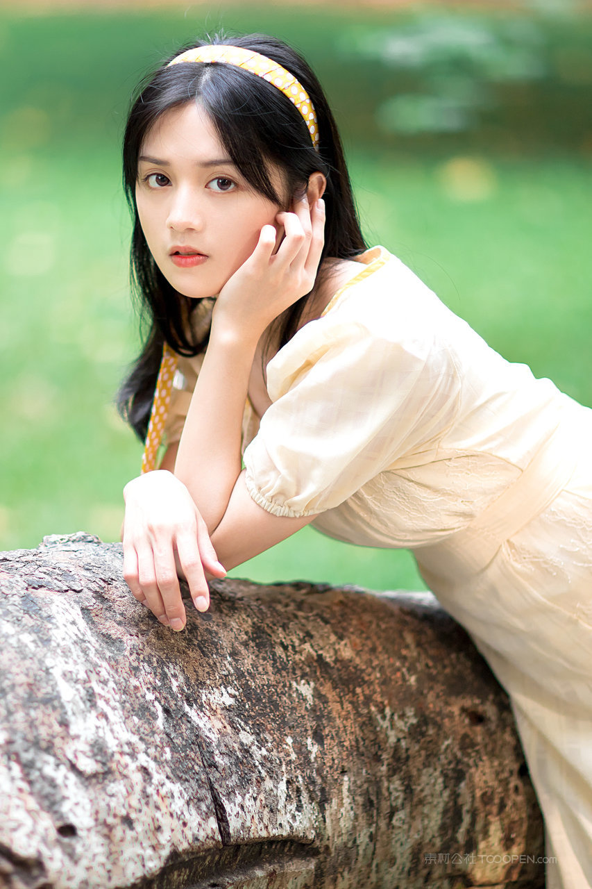 高清清纯女艺术照