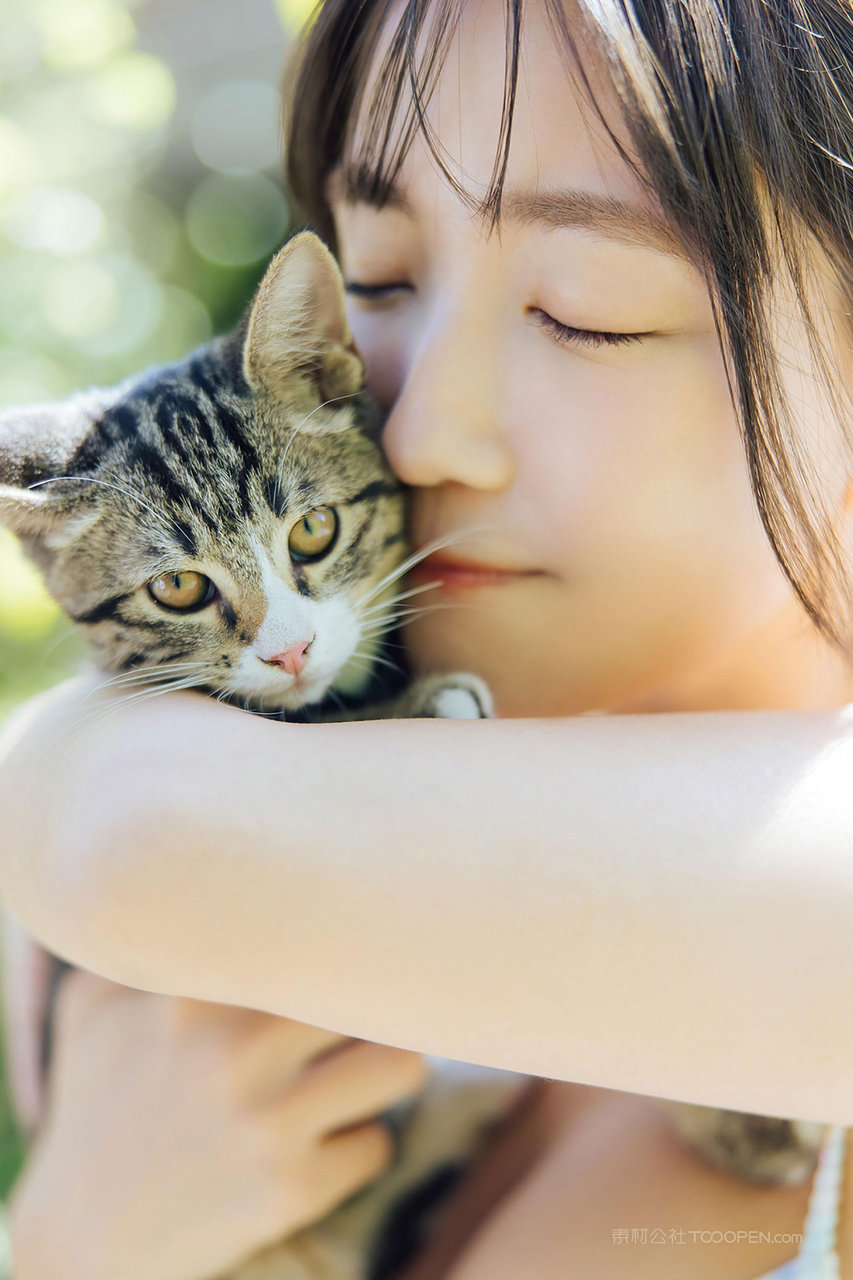 胸大的日本美女高清图片