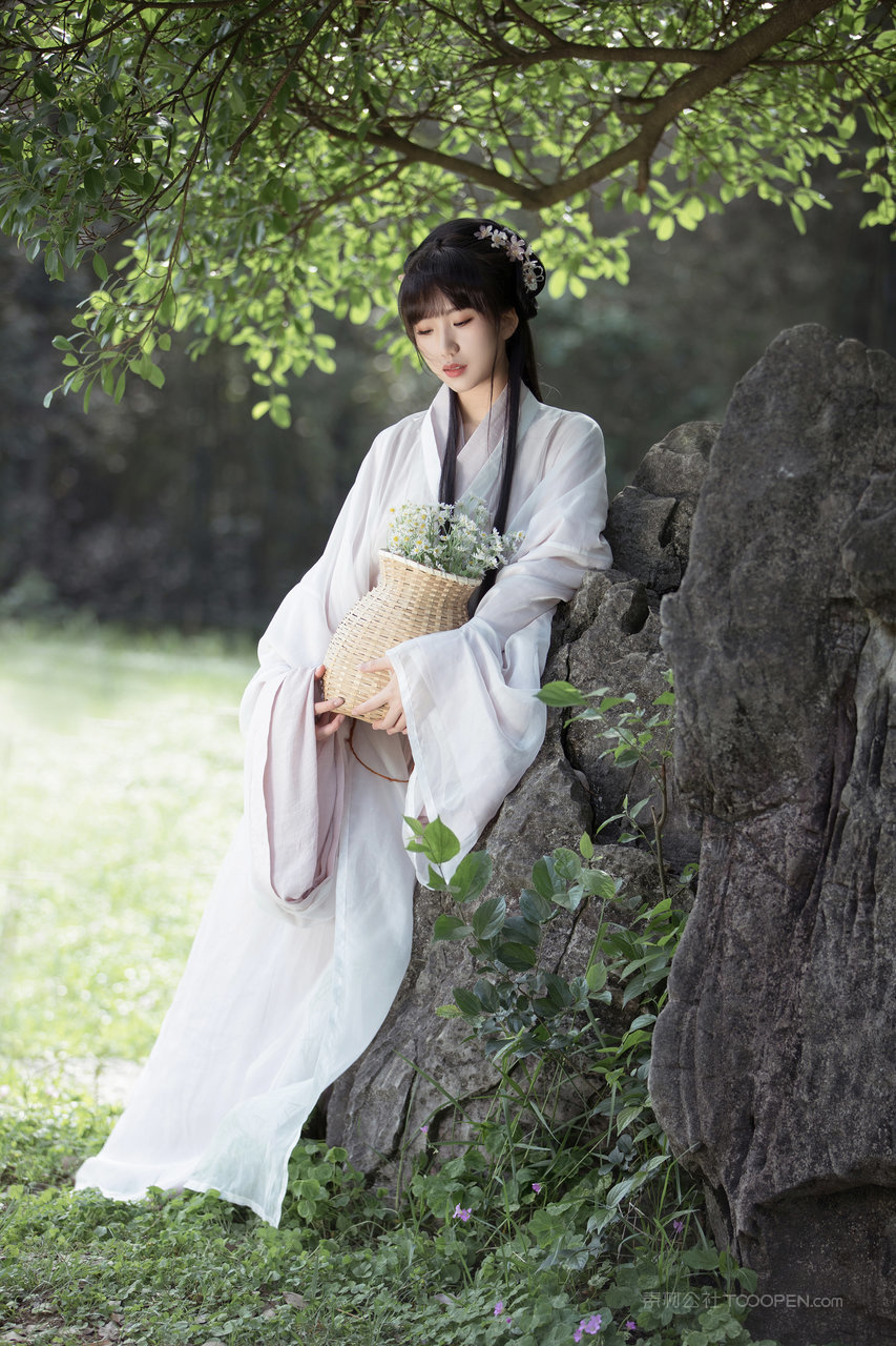 推特女神古装美女个人写真艺术照