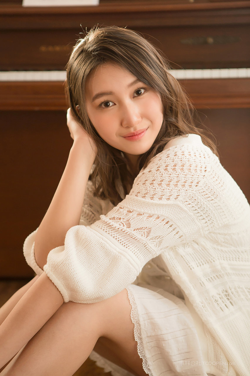 中国高清清纯可爱女生壁纸图片大全