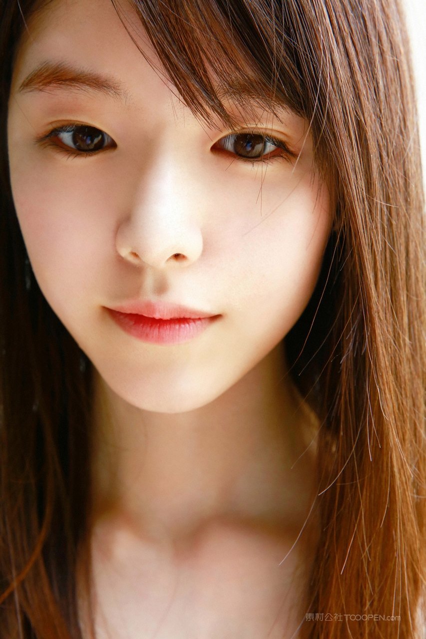 日本清纯萌妹高清特写图片