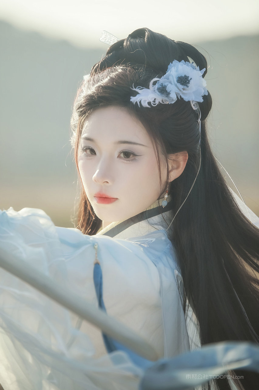 高清古装美女摄影图片