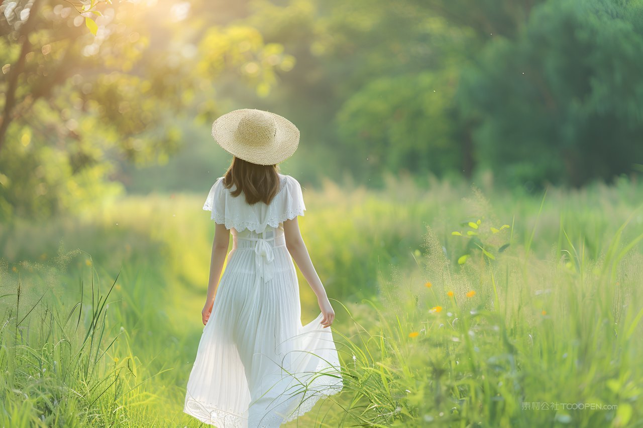 白色草帽亚洲女孩