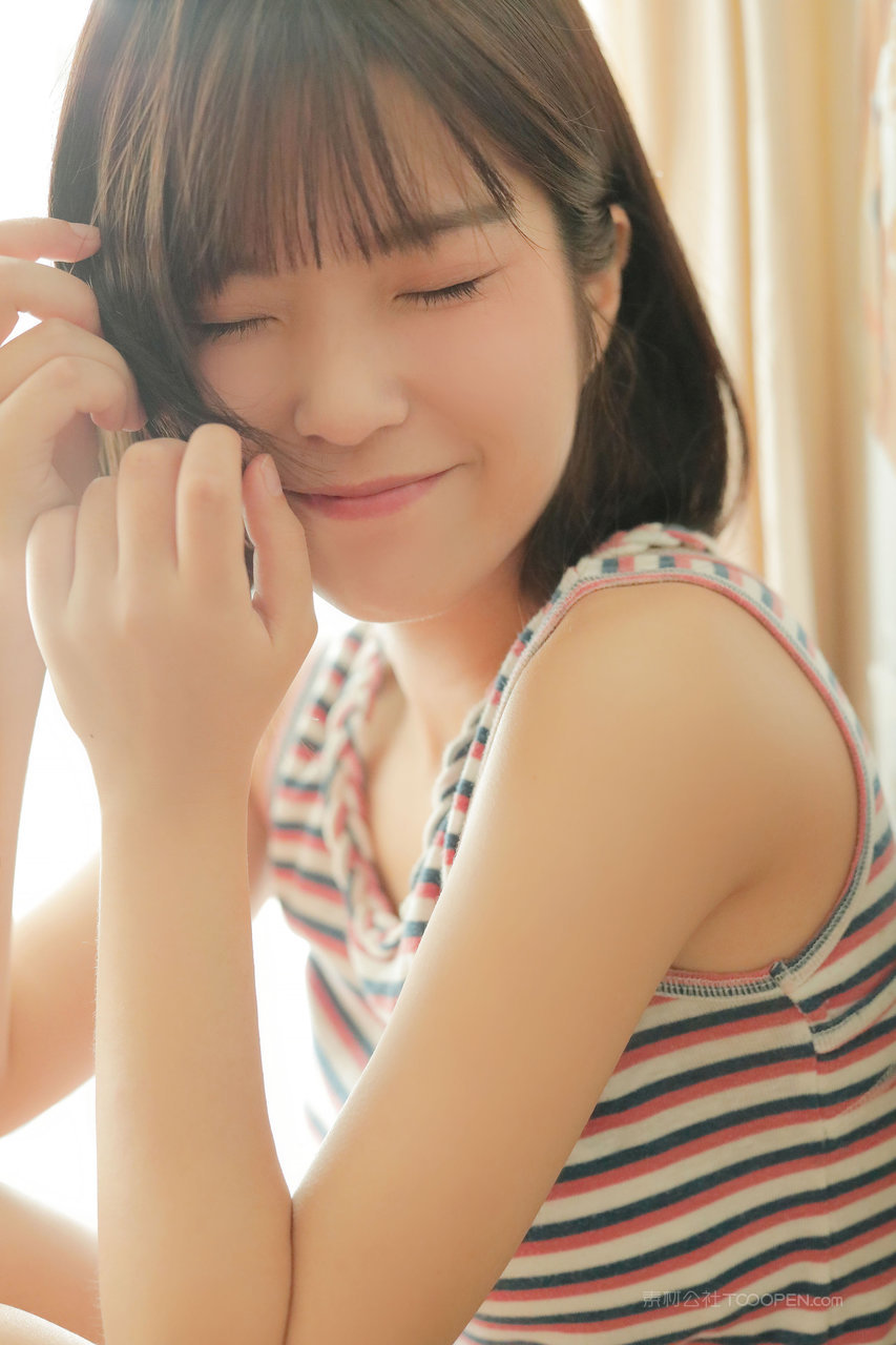 中国短发女孩美女高清壁纸图片大全