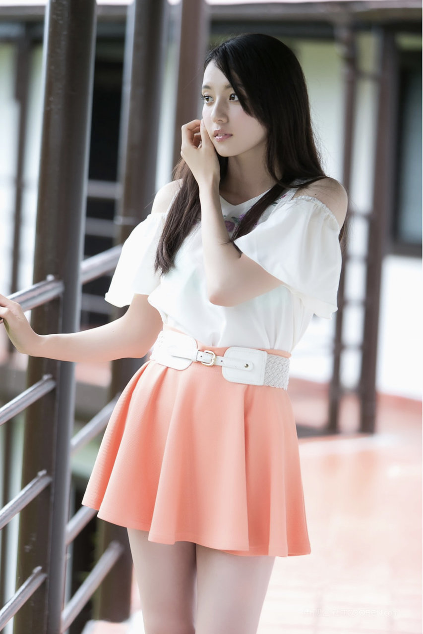 116清纯日本高中生美女无水印自拍下载